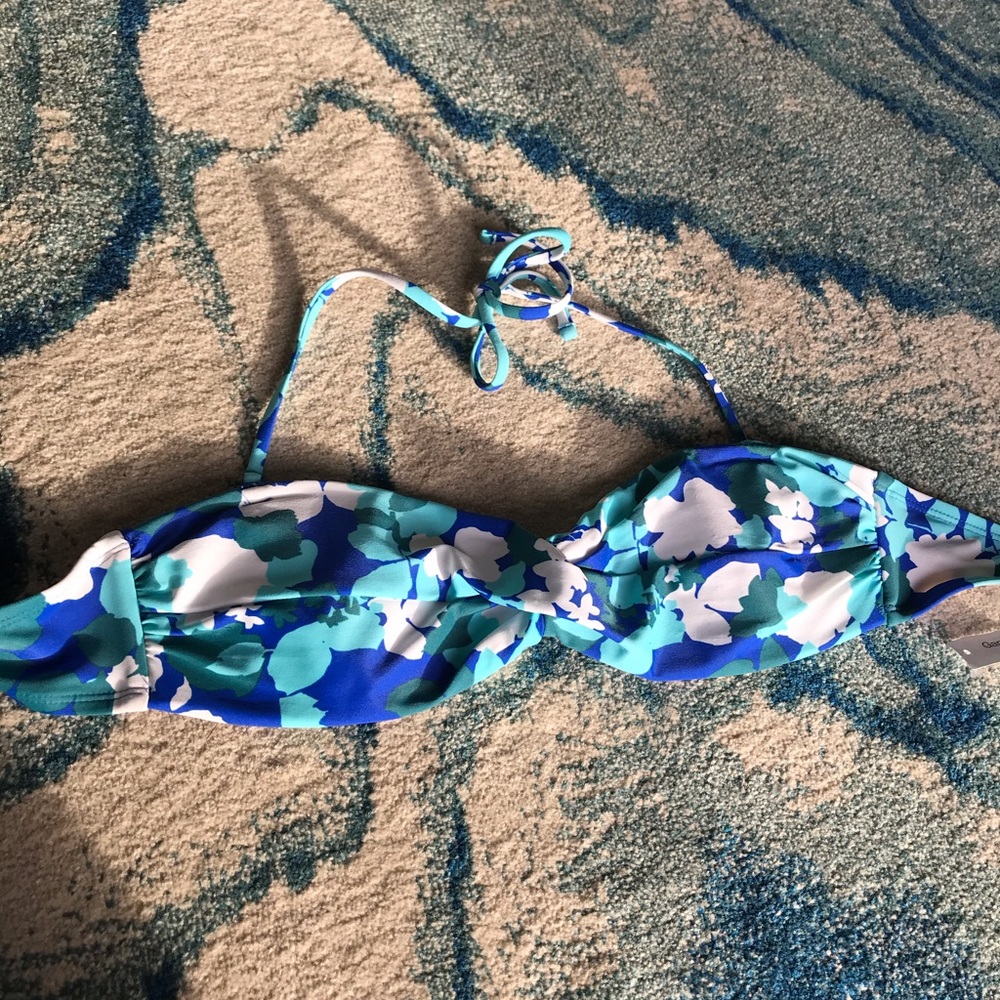 Gap body swim top